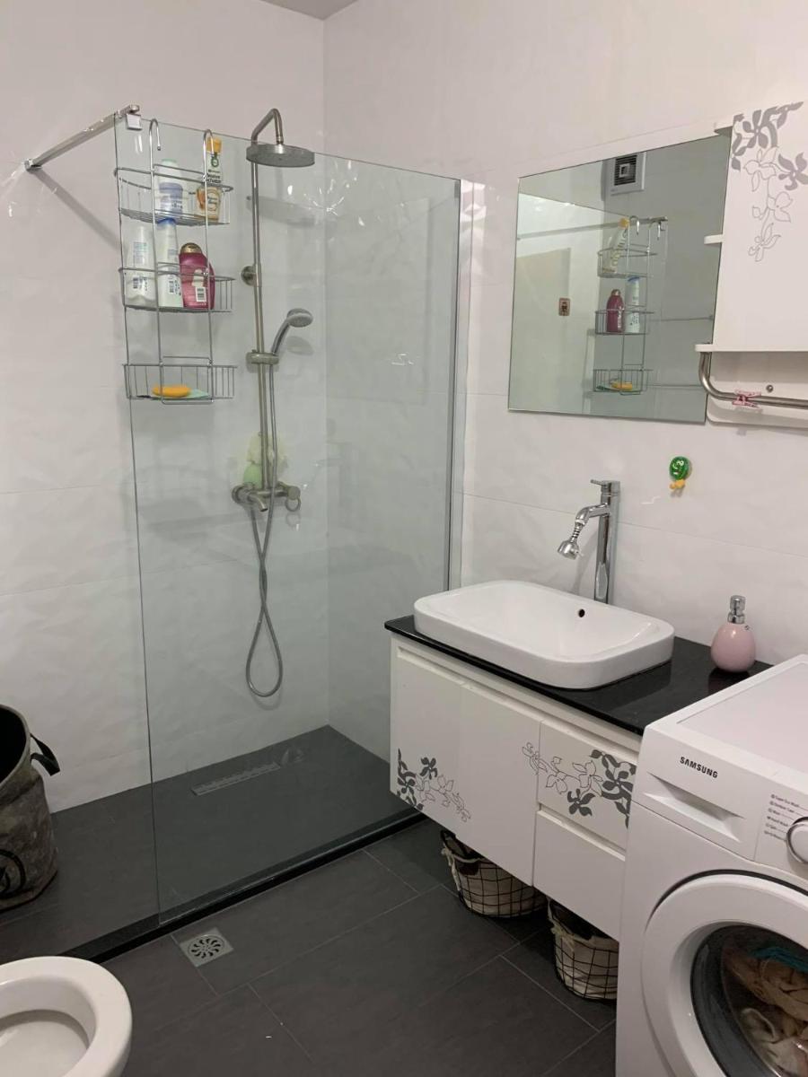 Suitetrails - Cozy City Center apartment