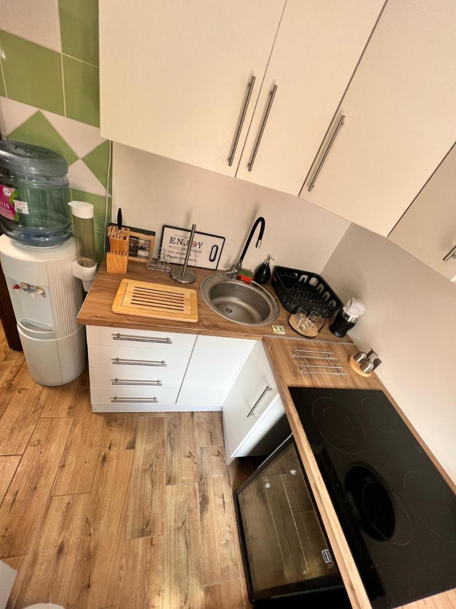 Suitetrails - Fehér galamb apartman