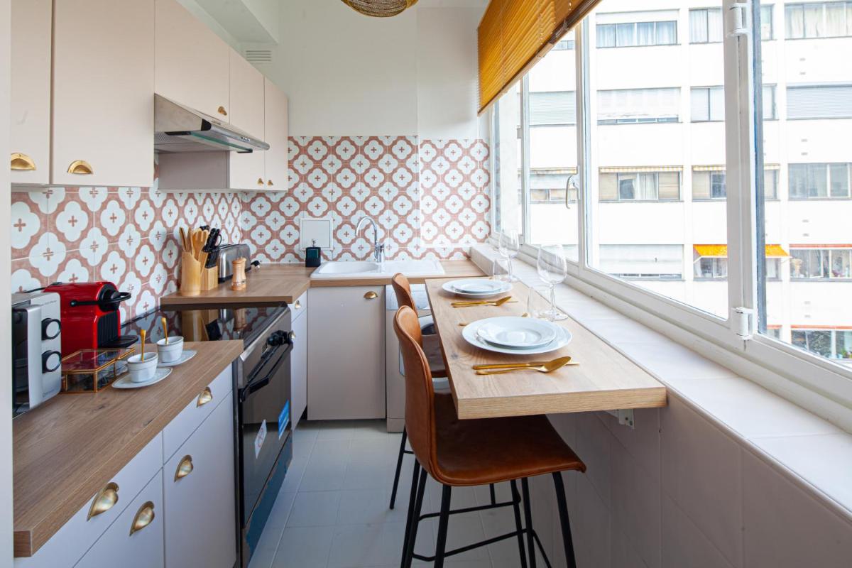 The Cozy Trocadero - Housity