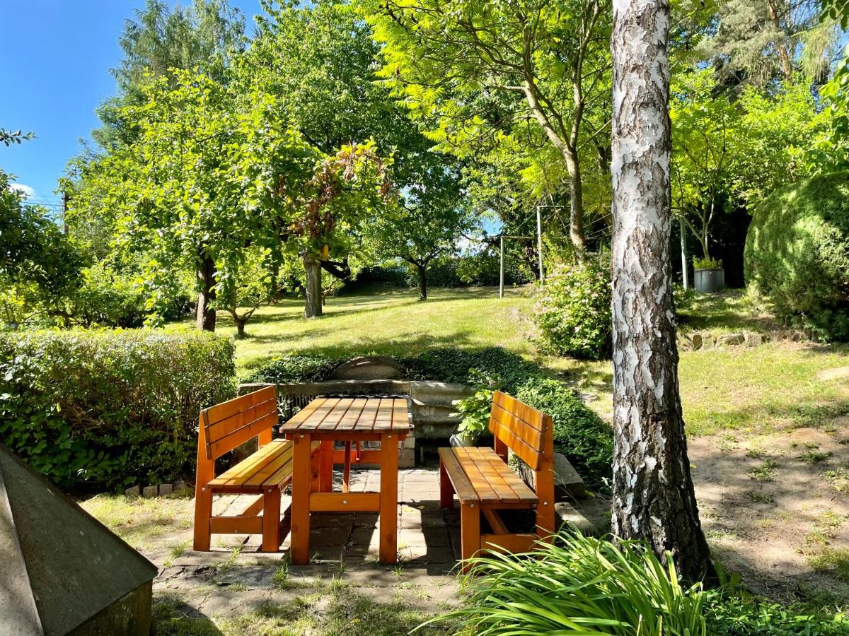 Silver Linden Cottage - Housity