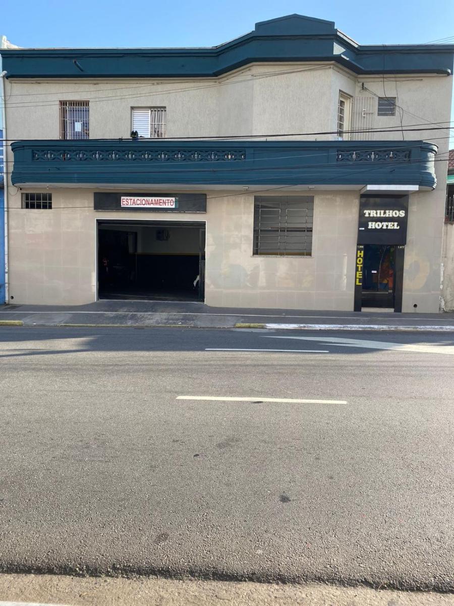Trilhos Hotel - Housity