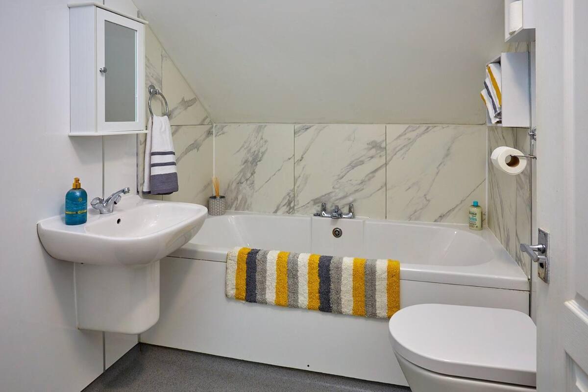 Campbells Loft - Housity