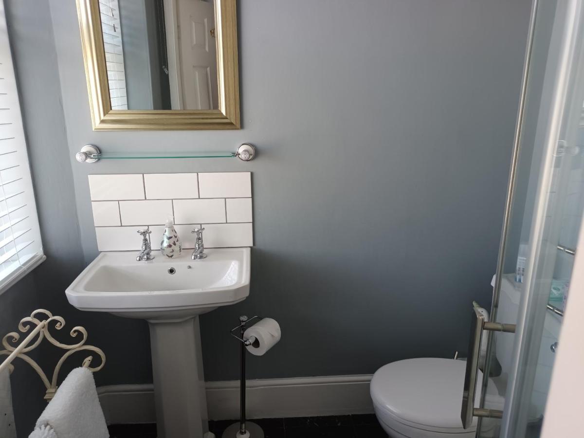 Wyburn House - Housity