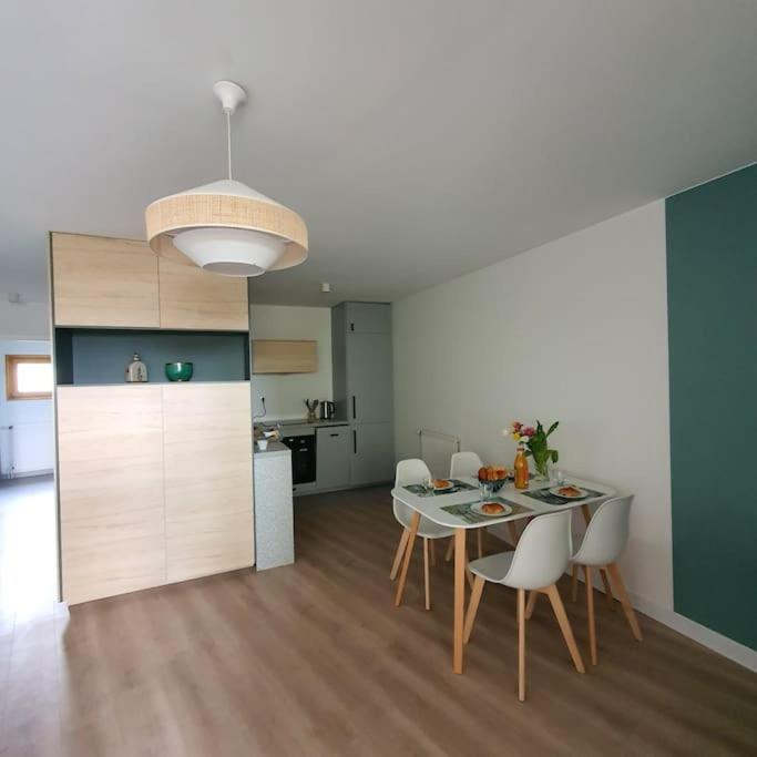 Magnifique appartement entre lac et montagne - Housity
