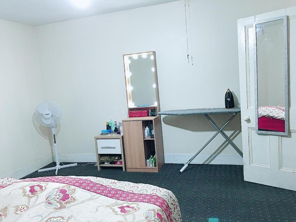 BEAUTIFUL PLACE TO STAY FOR PROFESSIONALS - Housity