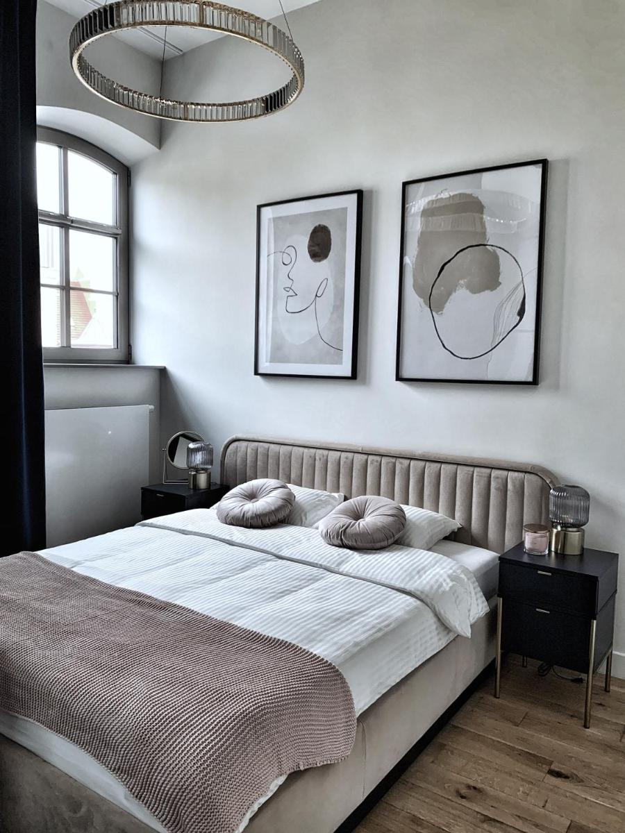 IDYLLA Apartamenty w sercu Wrocławia na Ostrowie Tumskim - Housity