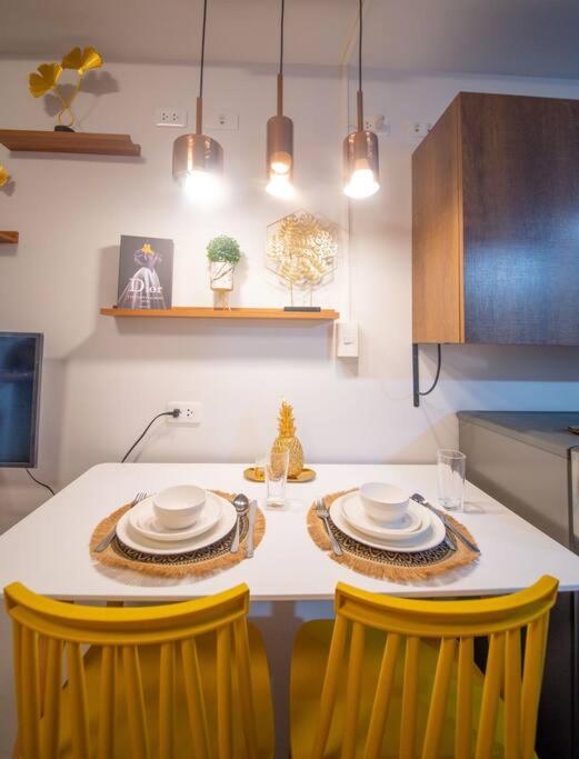 DC Condo Home @ Mesatierra Garden Residences - Hizvo