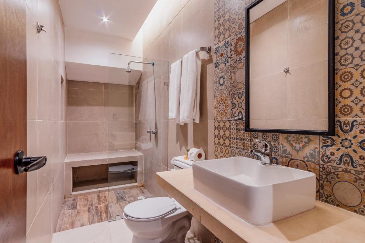 Hotel HO Merida - Housity