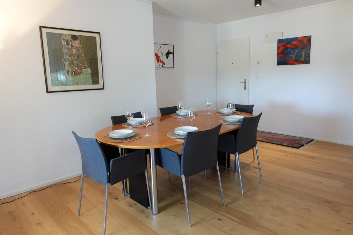2 Bedroom Beautiful Apartment in Zürich - Housity