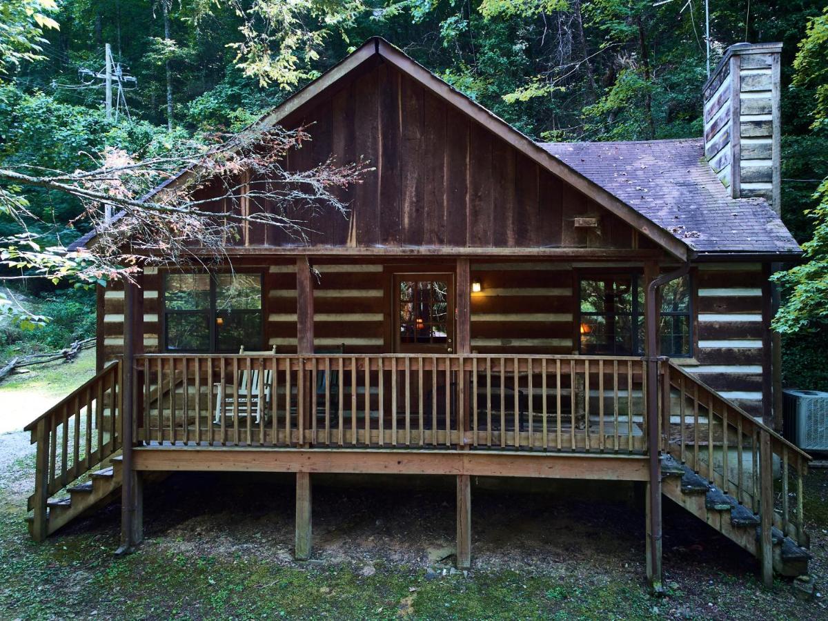 A Cabin In The Woods - Housity