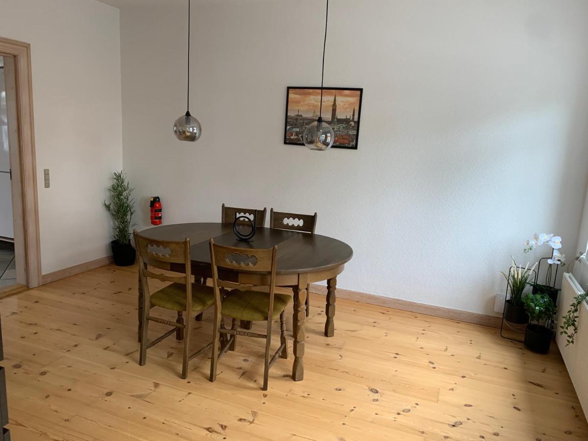 The Gray House, Center of Maribo, 3BR - Housity