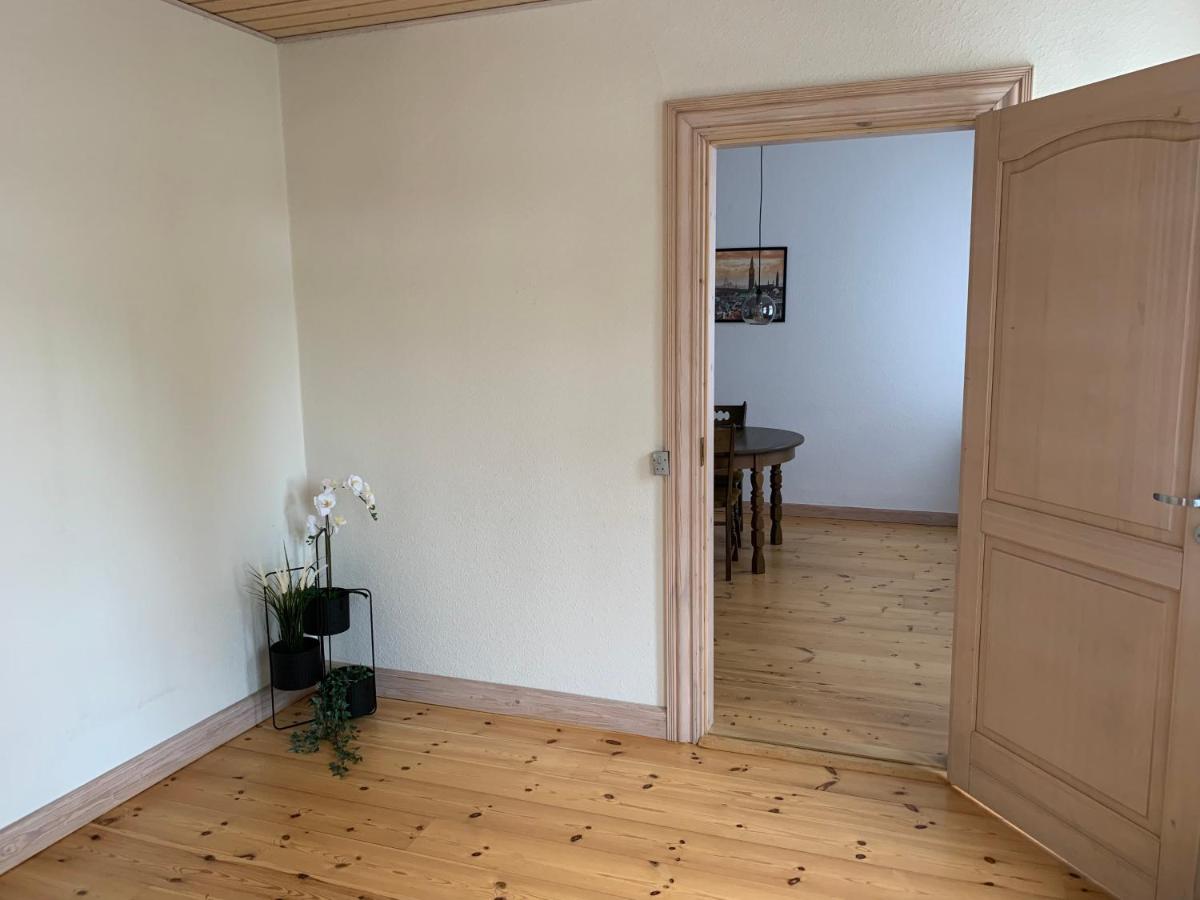 The Gray House, Center of Maribo, 3BR - Housity