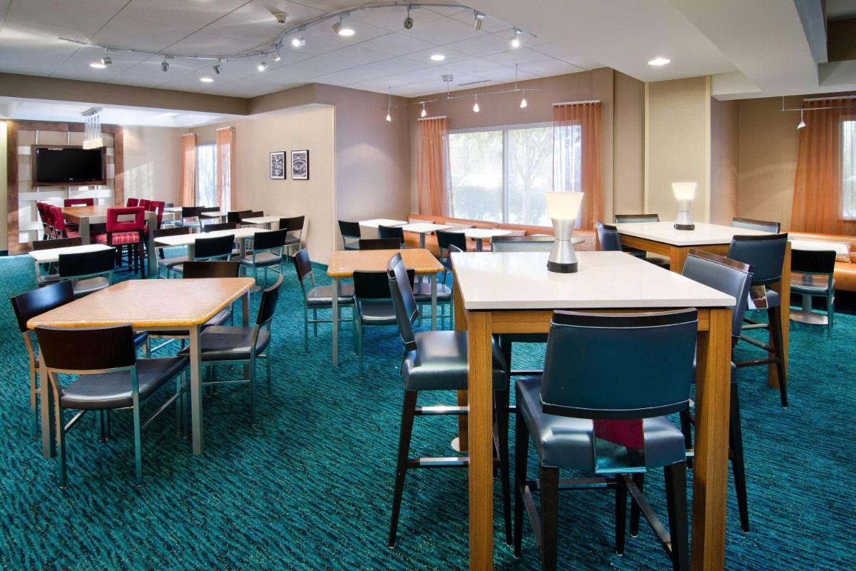 Sonesta Select Seattle Renton Suites - Housity