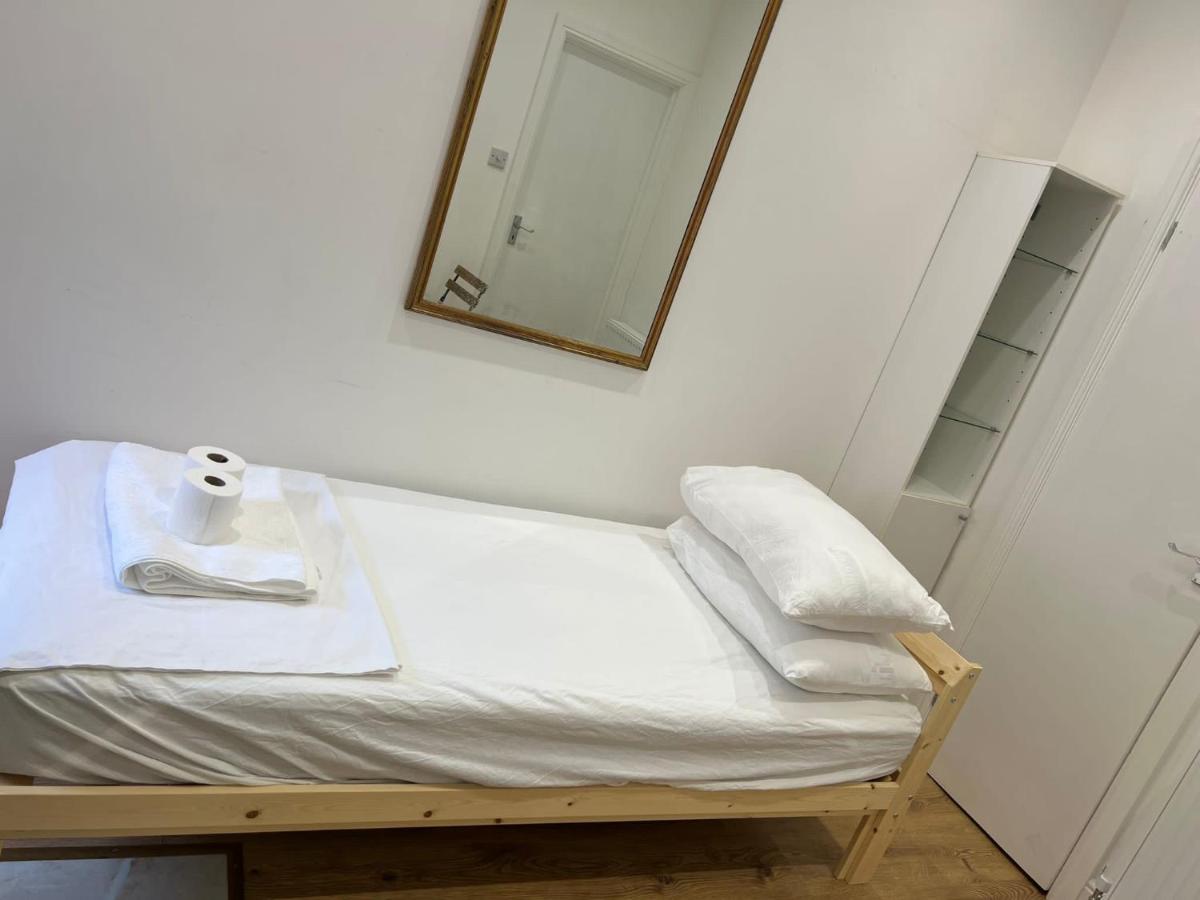 Lovely Rooms London - Housity