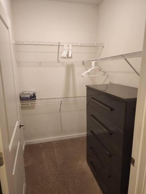 Cozy Apartments by Universal Studios Florida - Housity