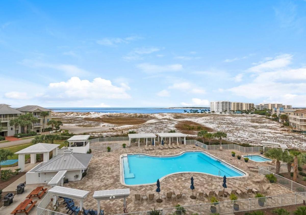 Magnolia House at Pointe by TO - Housity