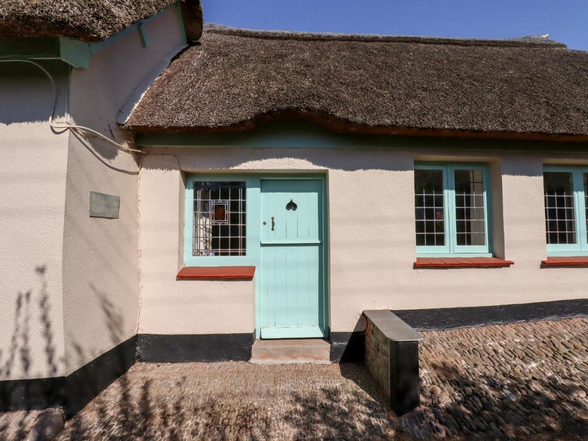 Alice Cottage - Housity