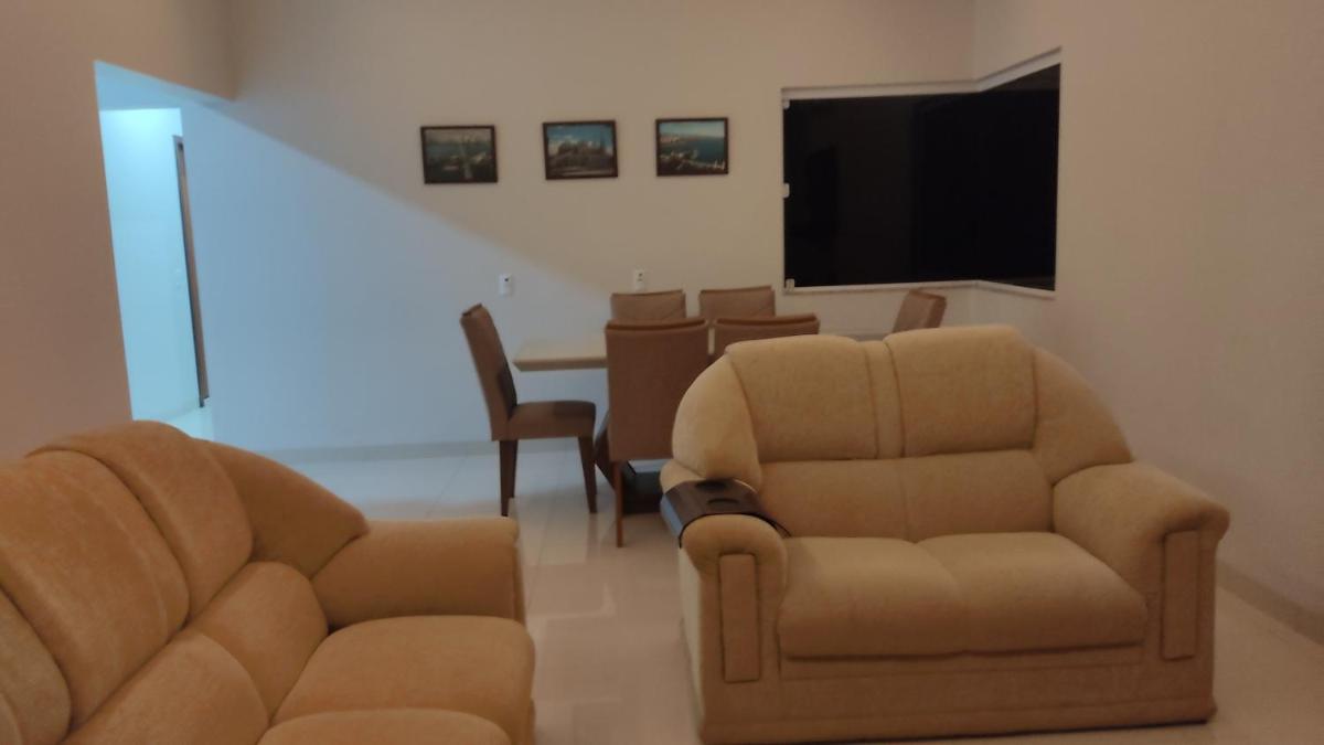 Casa Sorriso espaço completo com garagem - Housity