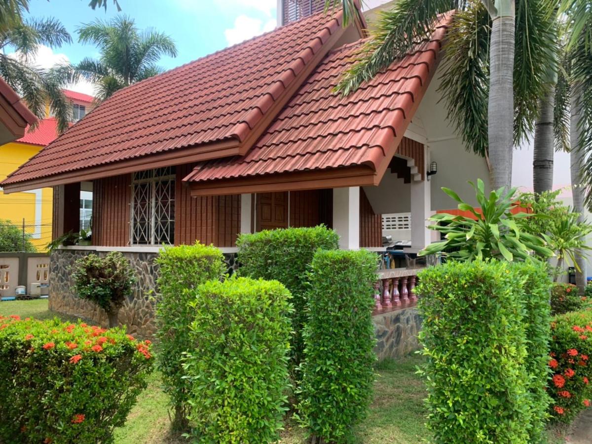 Bunraksa Resort - Housity