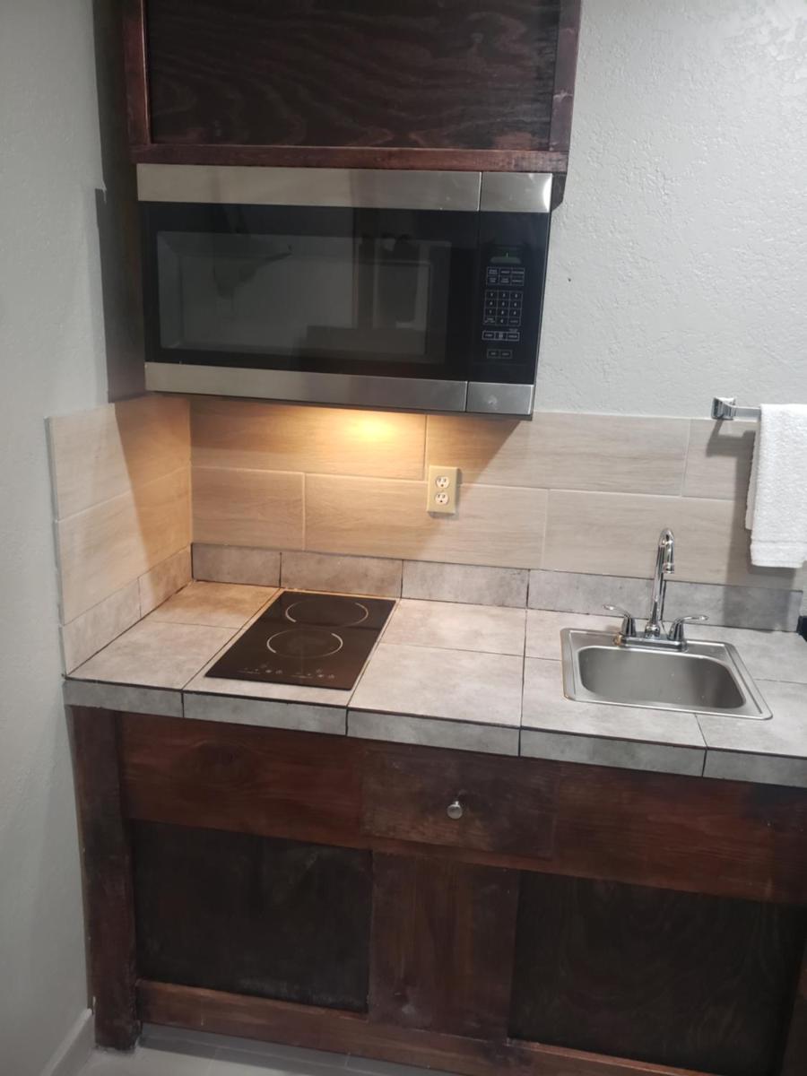 Village Inn Cotulla - Housity
