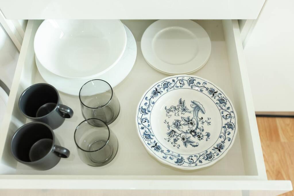 The Coast Bangkok Skywalk to BTS & BITECH Bangna - Housity