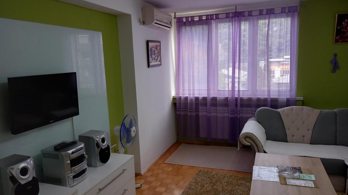 Apartman centar lux - Housity
