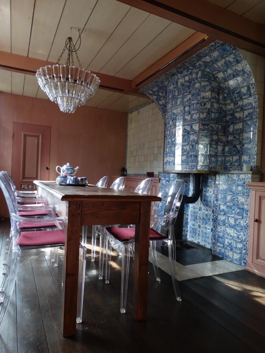 Stay overnight at Windmill Village Zaanse Schans - Amsterdam - Housity