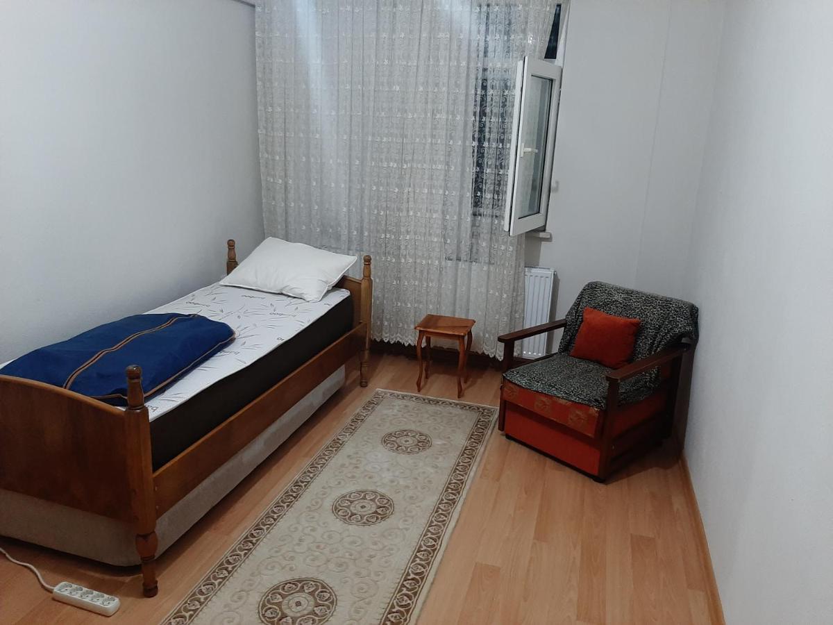 Müstakil,bahçeli, 3 balkonlu,3+1 doğa içinde sesiz - Housity