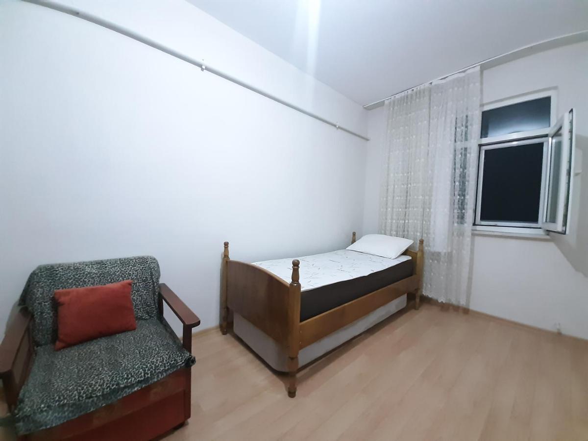 Müstakil,bahçeli, 3 balkonlu,3+1 doğa içinde sesiz - Housity
