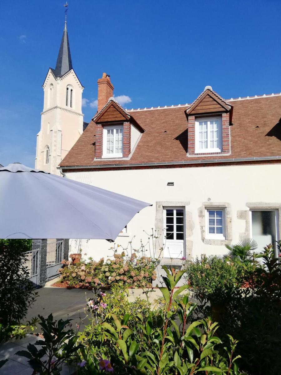 Suitetrails - Maison de 2 chambres avec jardin clos et wifi a Saint Gondon