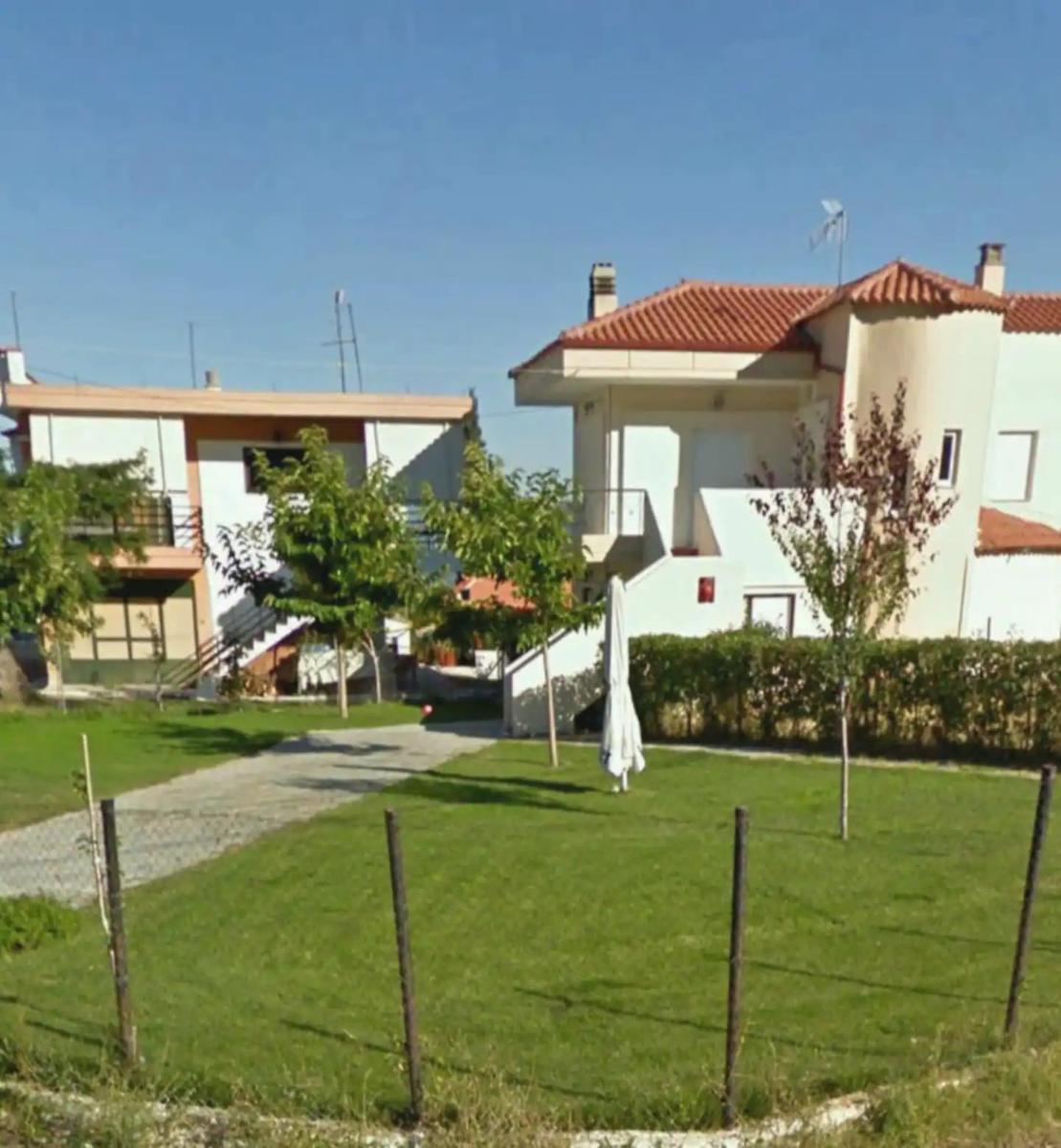 Anavra Cottage Home - Housity