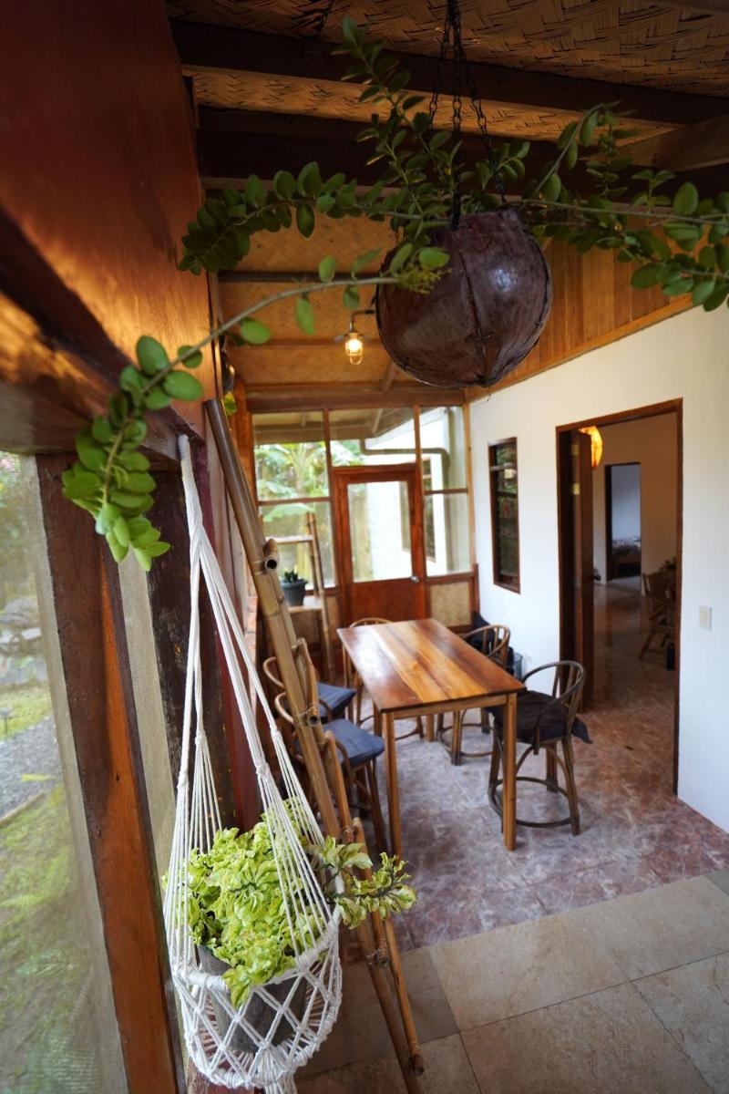 Fisheye Villa - Housity