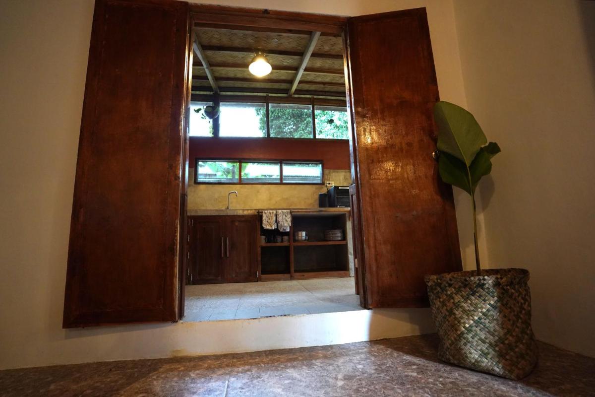 Fisheye Villa - Housity