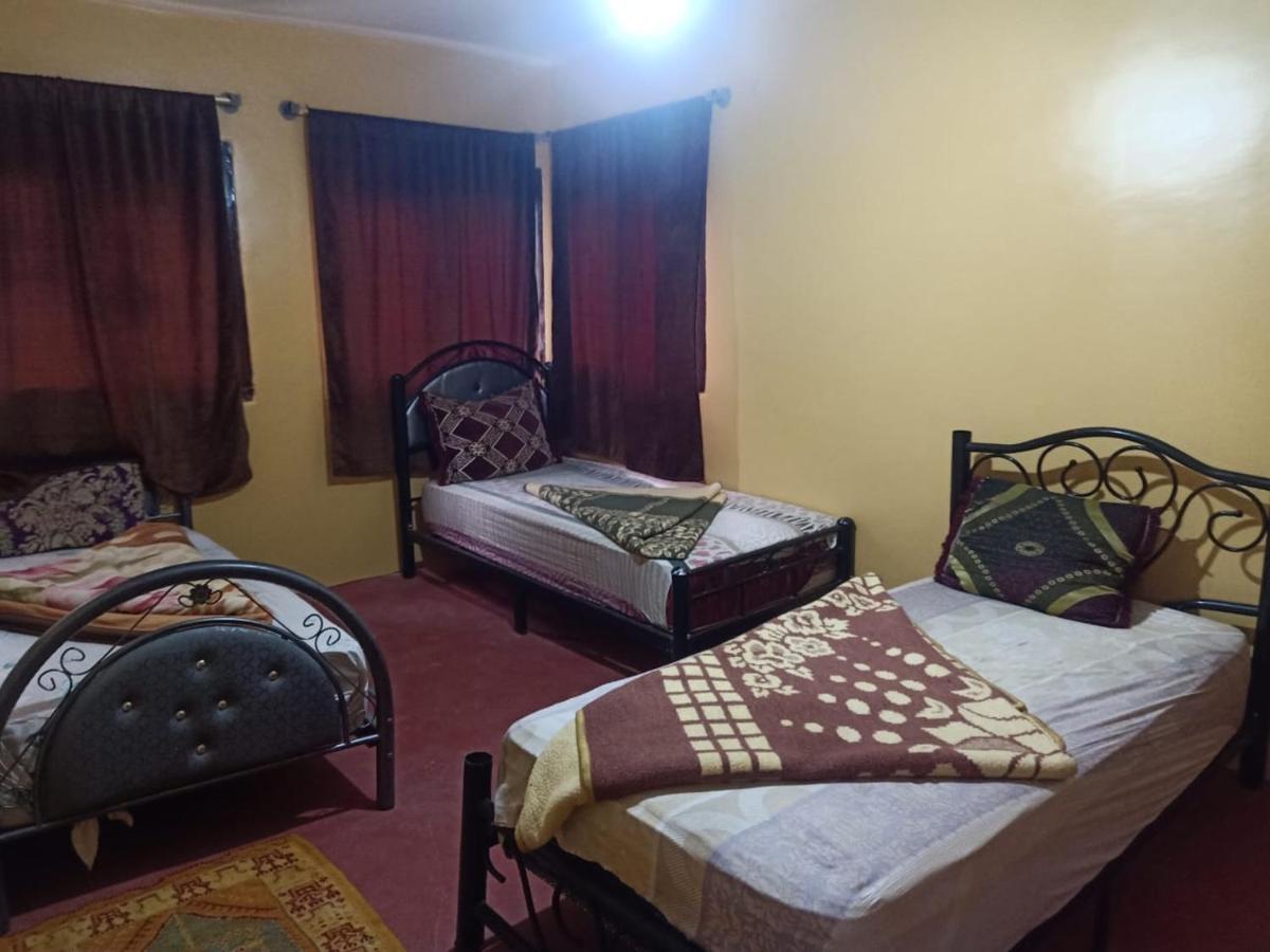 Auberge lac d'ifni - Housity