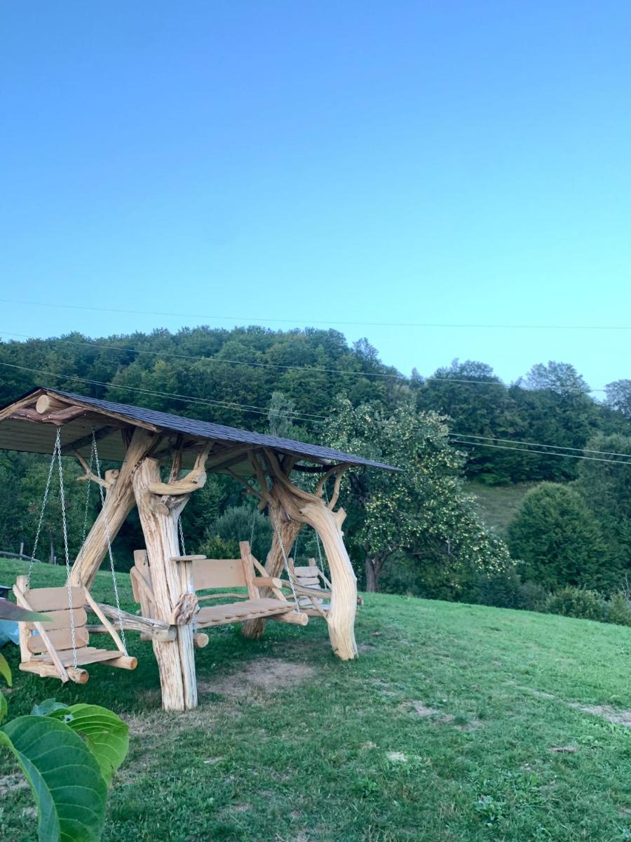 Cabana Cristalul din Apuseni - Housity