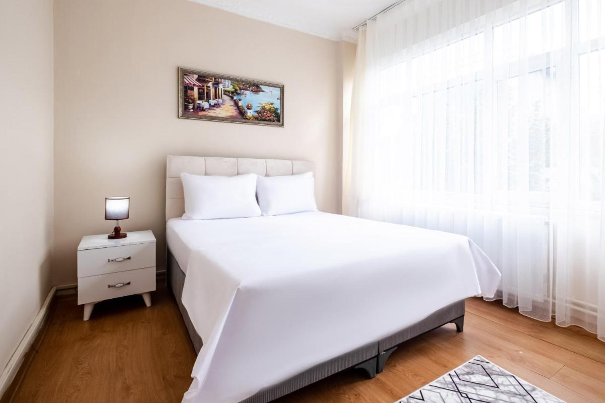 Cozy Flat with Central Location near Golden Horn - Housity