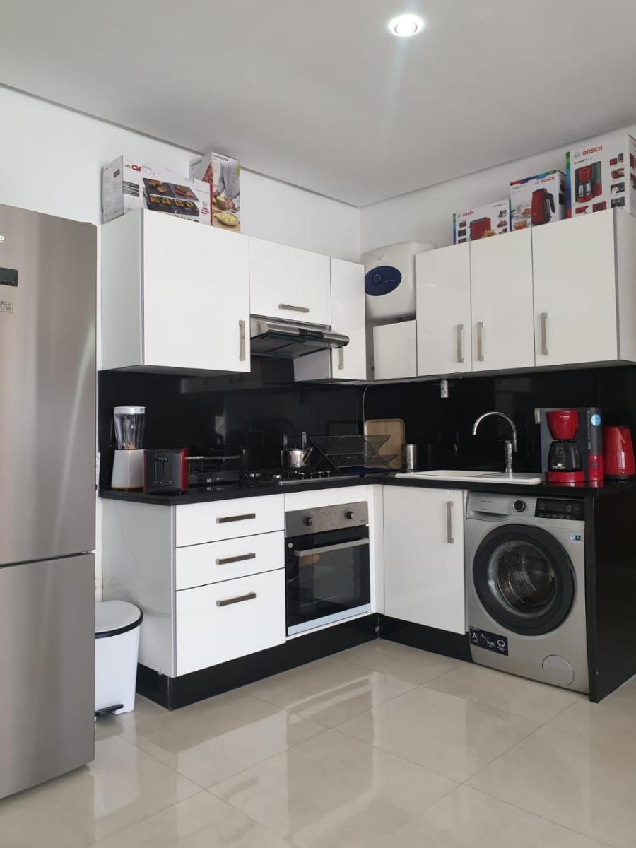 Mansbay House - Housity