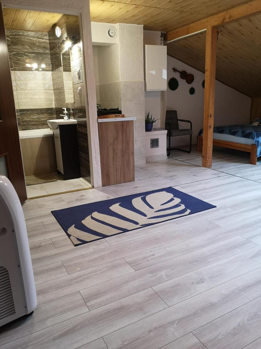 Apartament fort Owcza Góra na poddaszu - Housity