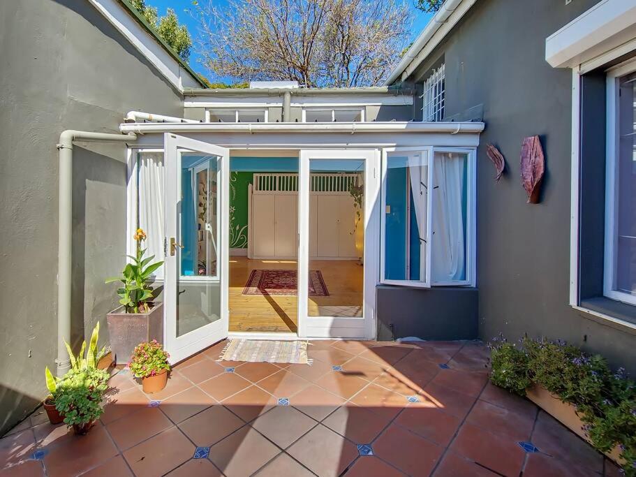 Spacious Family Home in Woodstock! - Housity