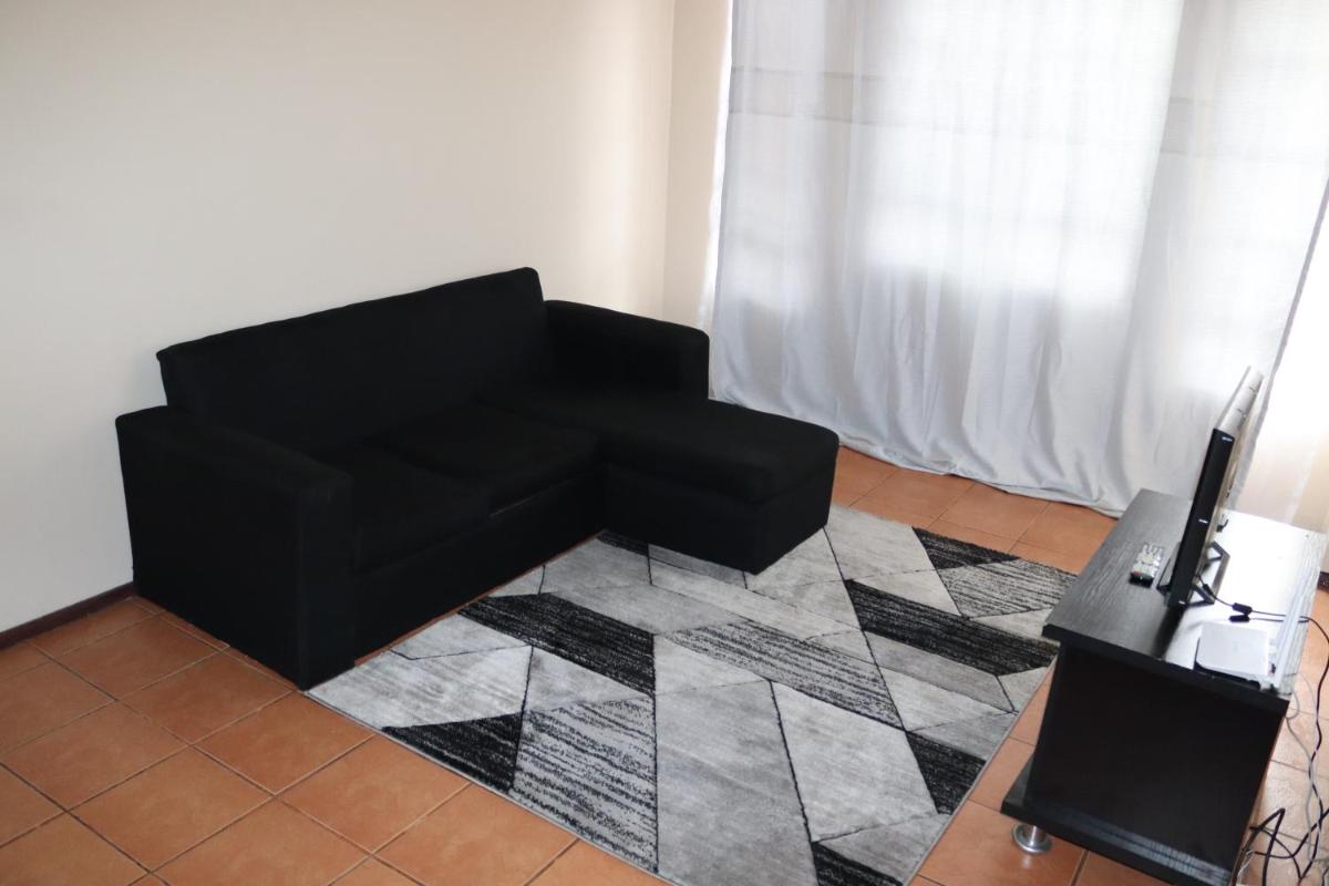 Cosy One Bedroom Apartment - Housity