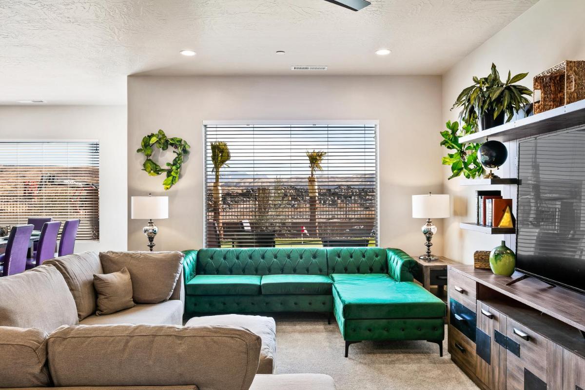 Zion Village Elements Earth - Housity