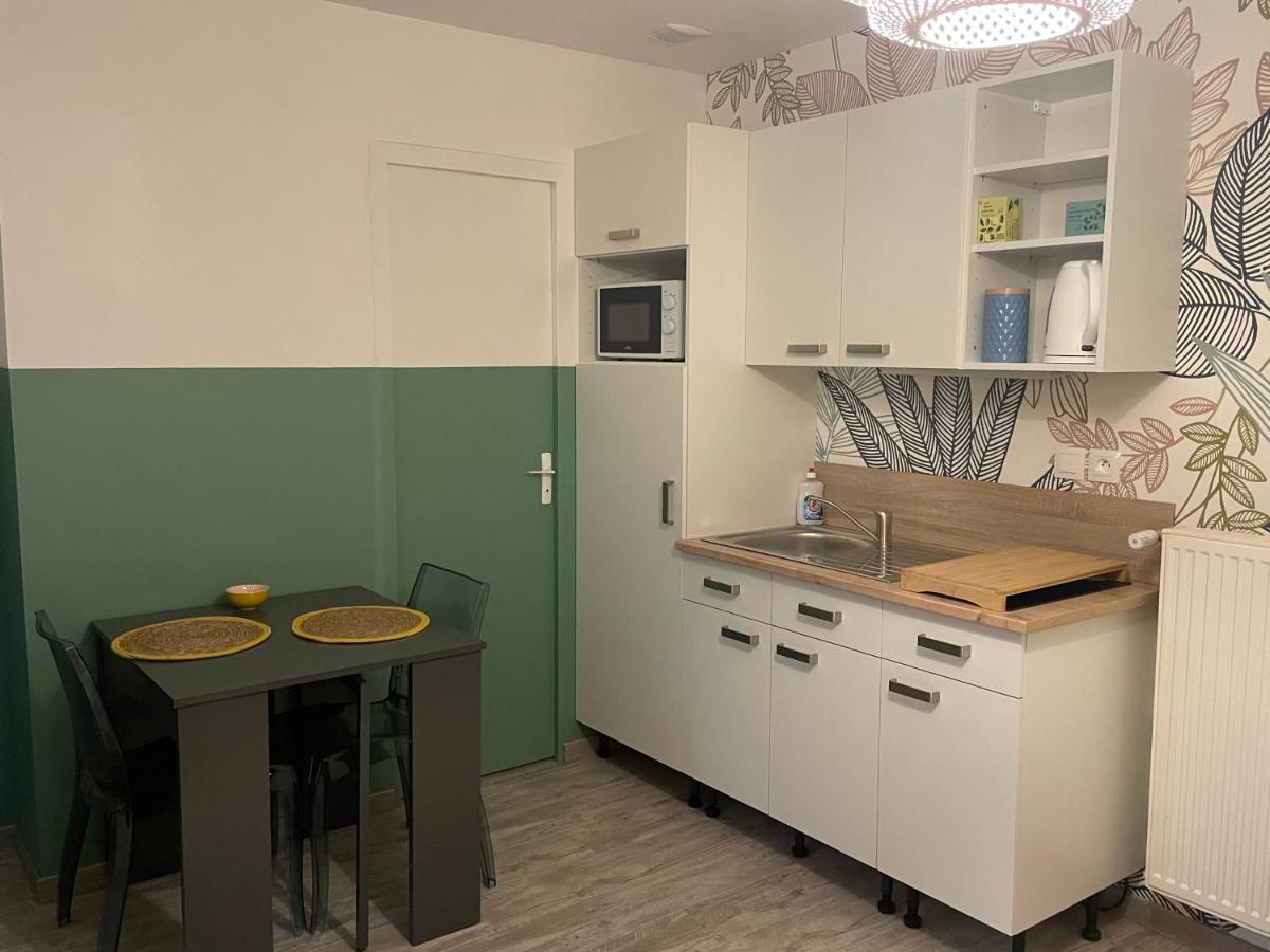 Studio neuf, cosy, grande terrasse - Housity