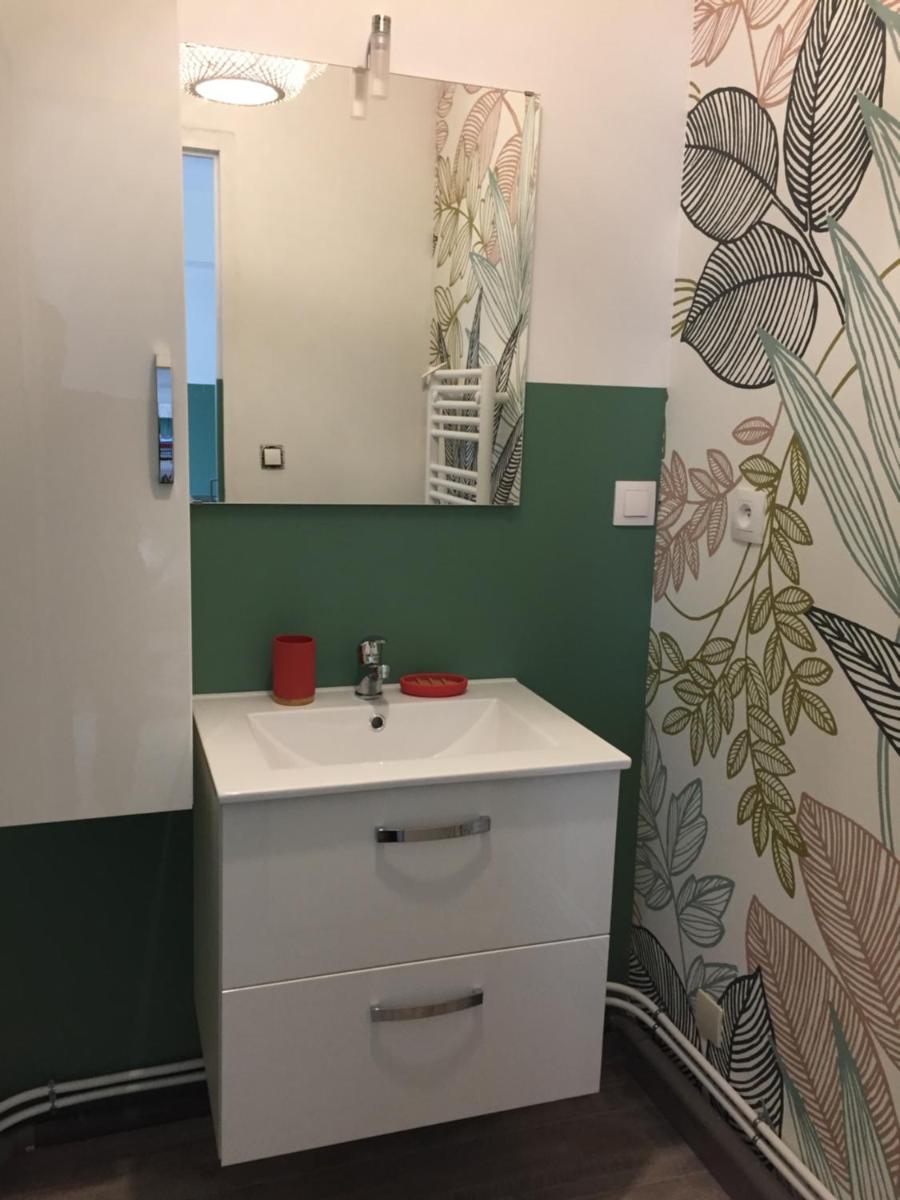 Studio neuf, cosy, grande terrasse - Housity