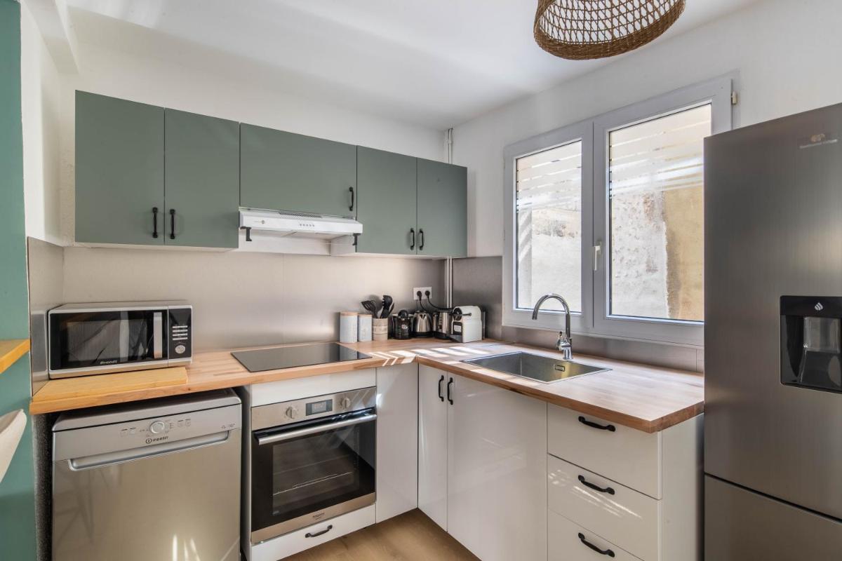 Maison de ville en plein centre avec terrasse - Housity