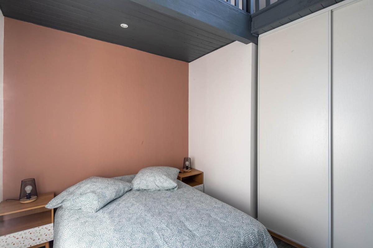 Maison de ville en plein centre avec terrasse - Housity