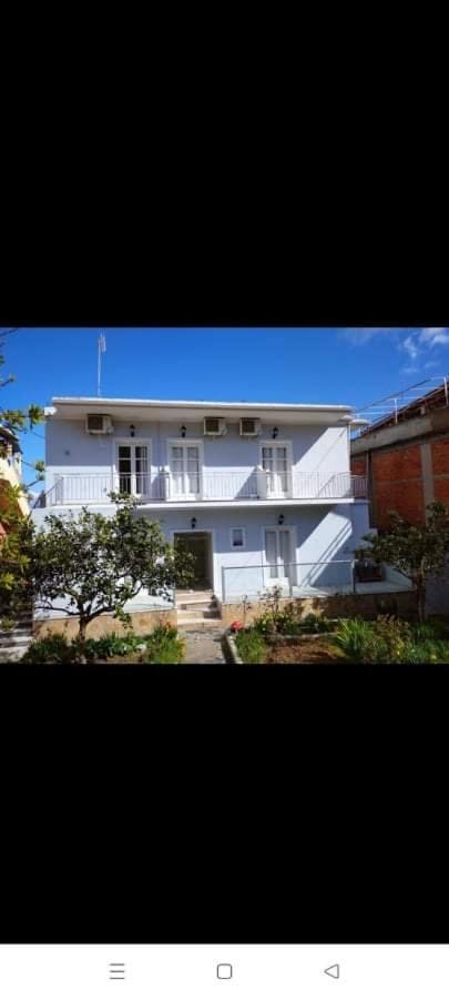 Barbayiannisstudios - Housity