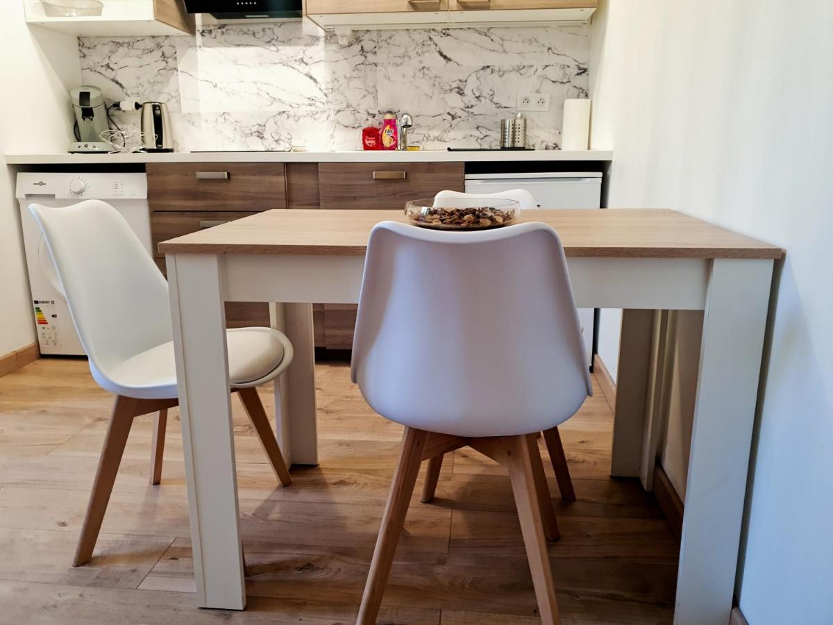 Appartement cosy entier, parking gratuit dans la rue - Housity