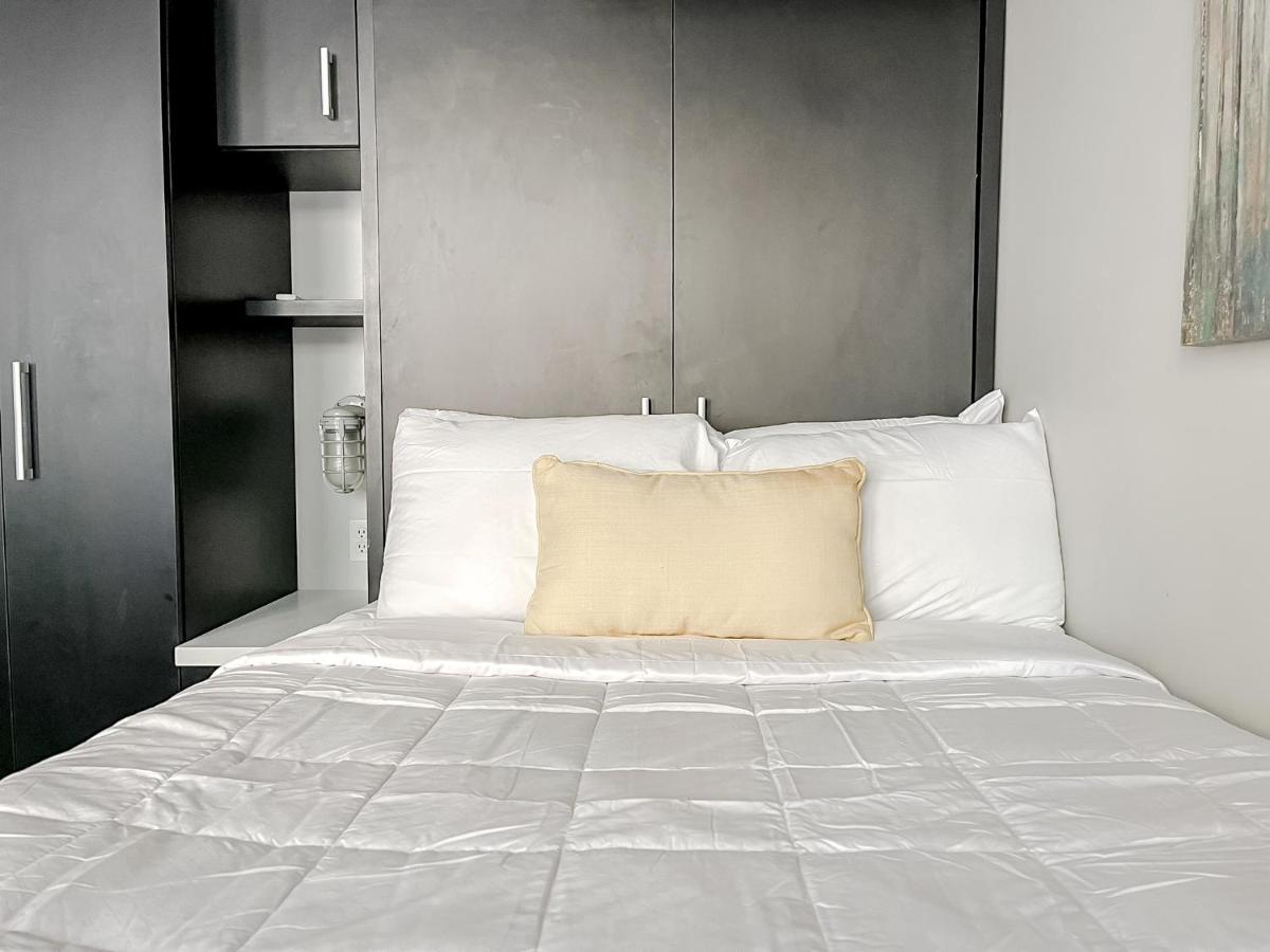 Sleepover Studio Apartments Downtown Springfield - Housity