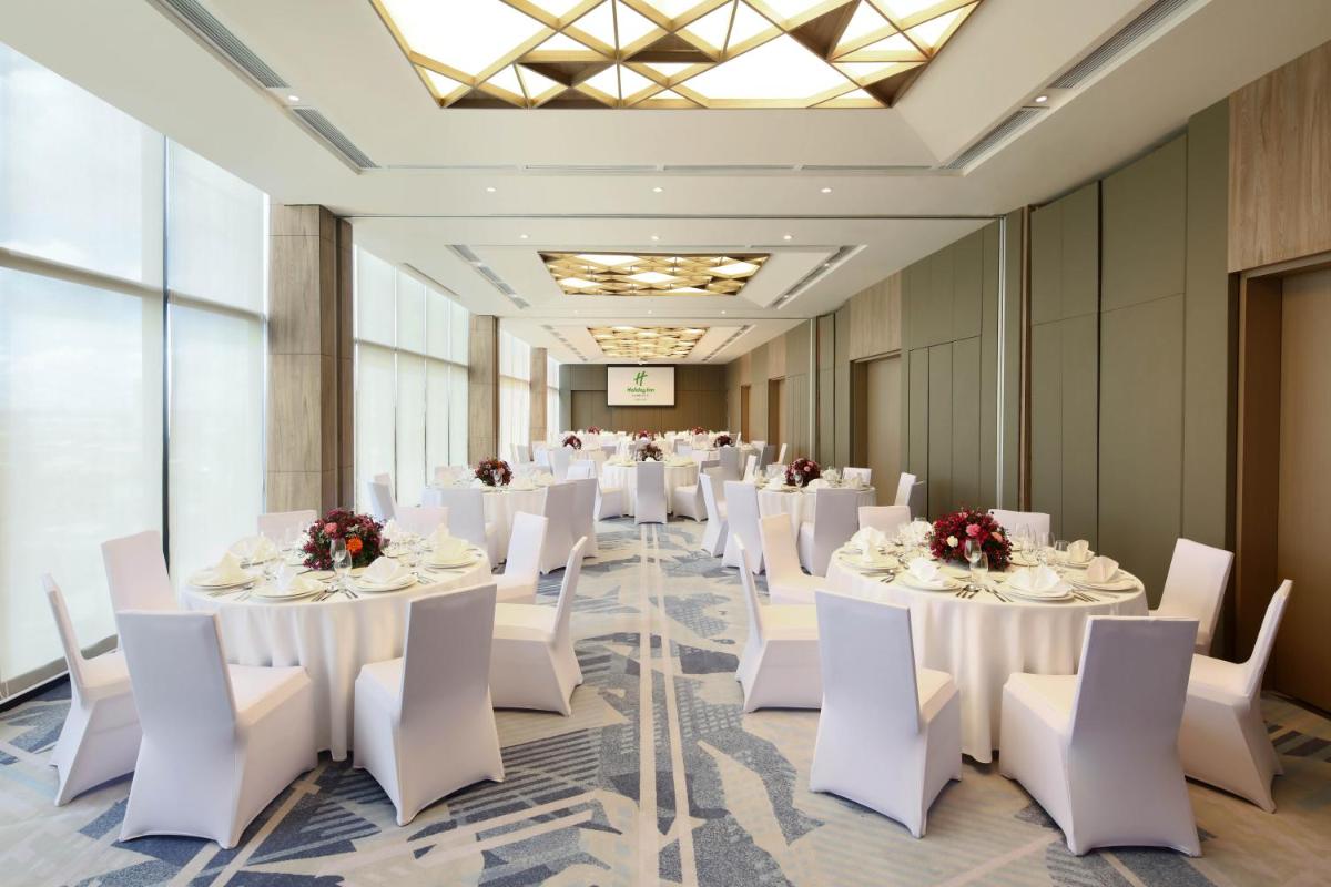 Suitetrails - Holiday Inn Cebu City, an IHG Hotel