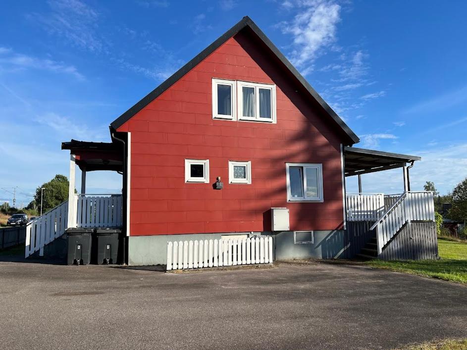 Big house, sauna, Wi-Fi, Isaberg, MTB, skiing, golf - Housity